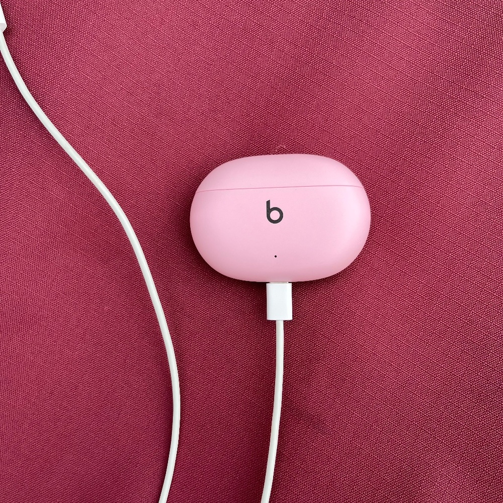 Beats wireless earbuds